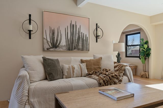 467 Brighton, White Rock, NM 87547