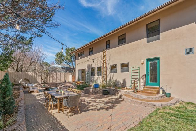 467 Brighton, White Rock, NM 87547