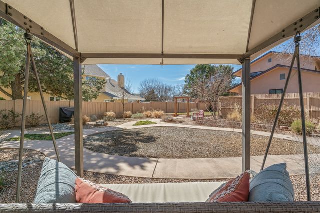 467 Brighton, White Rock, NM 87547