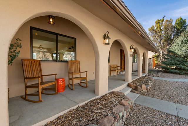 467 Brighton, White Rock, NM 87547