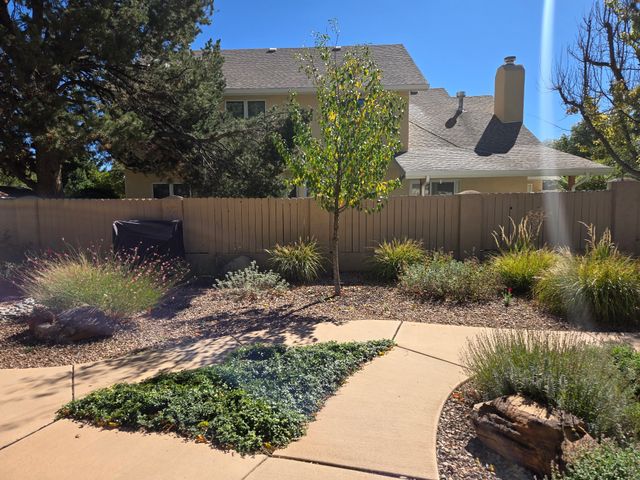 467 Brighton, White Rock, NM 87547