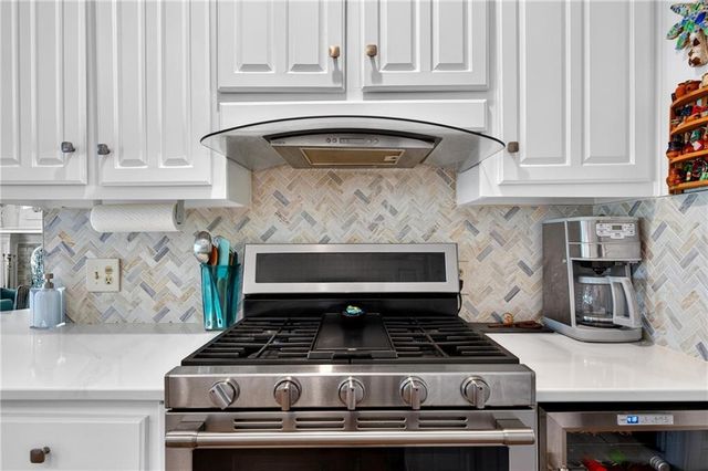 12190 Brookfield Club Drive, Roswell, GA 30075