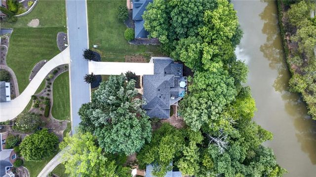 12190 Brookfield Club Drive, Roswell, GA 30075