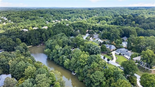 12190 Brookfield Club Drive, Roswell, GA 30075