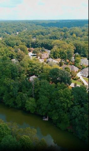 12190 Brookfield Club Drive, Roswell, GA 30075