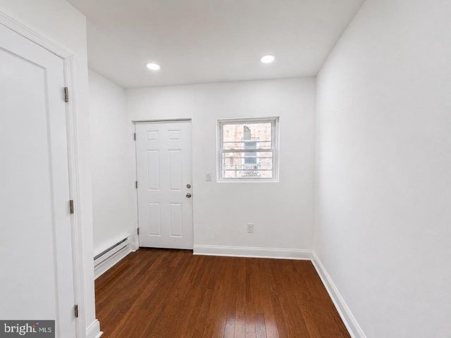 2851 W OAKDALE ST, Philadelphia, PA 19132