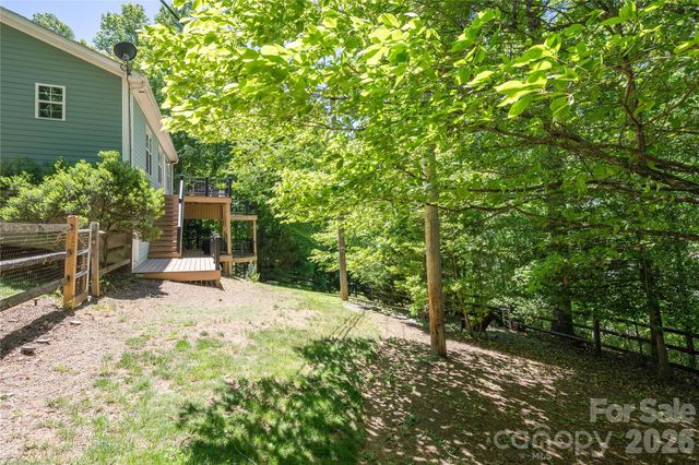 5 Hoolet Court, Biltmore Lake, NC 28715