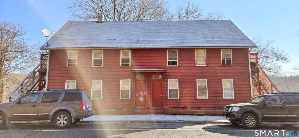 681 North Main Street, Norwich, CT 06360