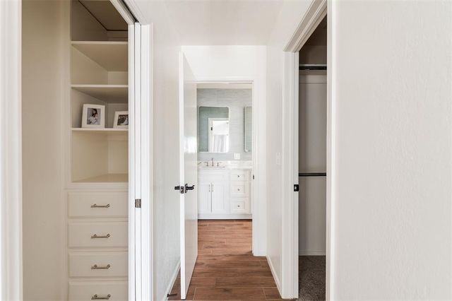 12124 Cliff Rose Drive, Oklahoma City, OK 73162