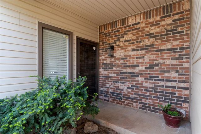 12124 Cliff Rose Drive, Oklahoma City, OK 73162