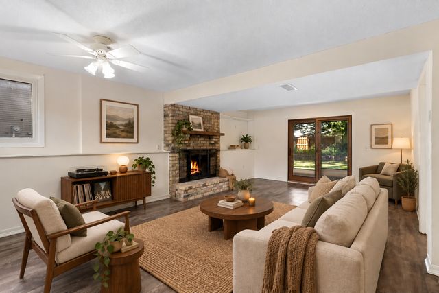 20615 207th Court W, Lakeville, MN 55044