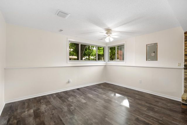 20615 207th Court W, Lakeville, MN 55044