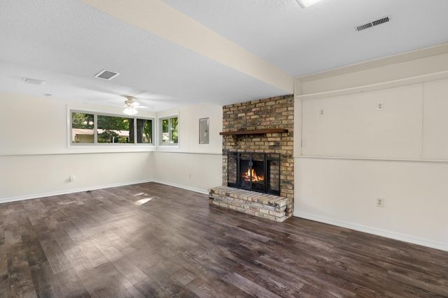 20615 207th Court W, Lakeville, MN 55044