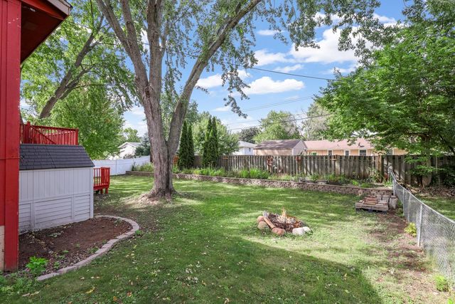 20615 207th Court W, Lakeville, MN 55044