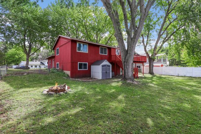 20615 207th Court W, Lakeville, MN 55044