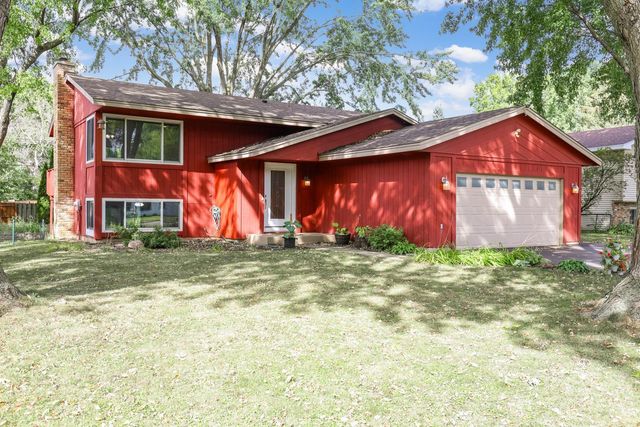 20615 207th Court W, Lakeville, MN 55044