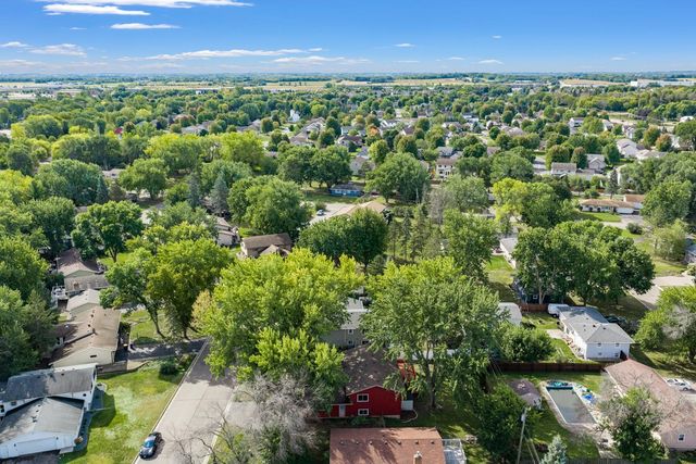 20615 207th Court W, Lakeville, MN 55044