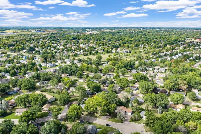 20615 207th Court W, Lakeville, MN 55044