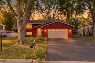 20615 207th Court W, Lakeville, MN 55044