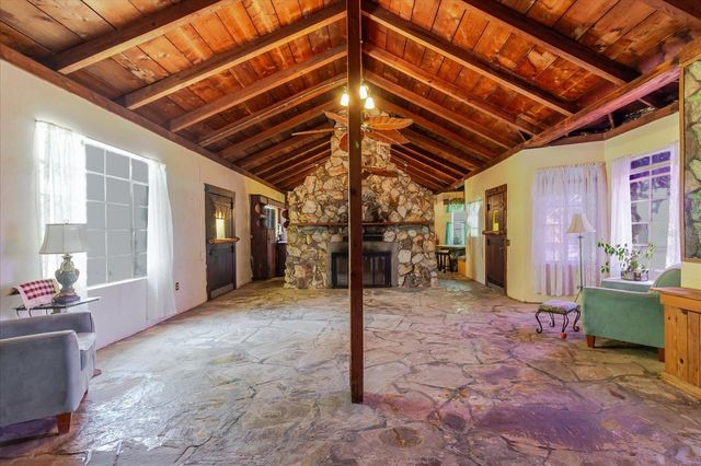 12115 S US HWY 41, Gibsonton, FL 33534