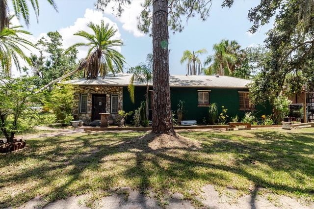 12115 S US HWY 41, Gibsonton, FL 33534