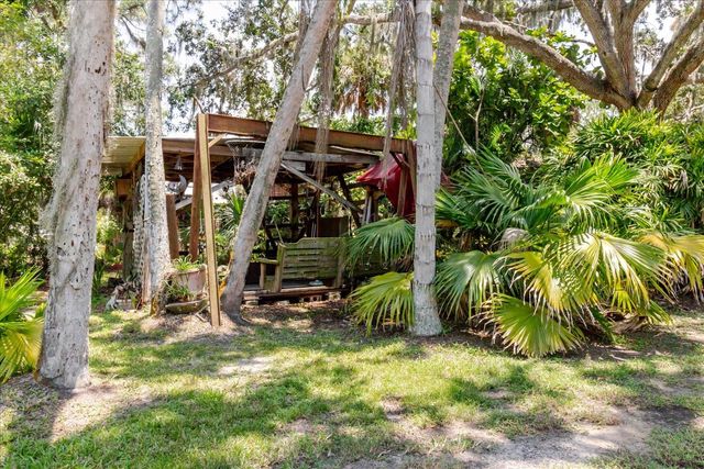 12115 S US HWY 41, Gibsonton, FL 33534