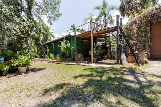 12115 S US HWY 41, Gibsonton, FL 33534