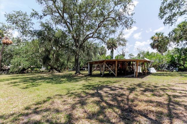12115 S US HWY 41, Gibsonton, FL 33534