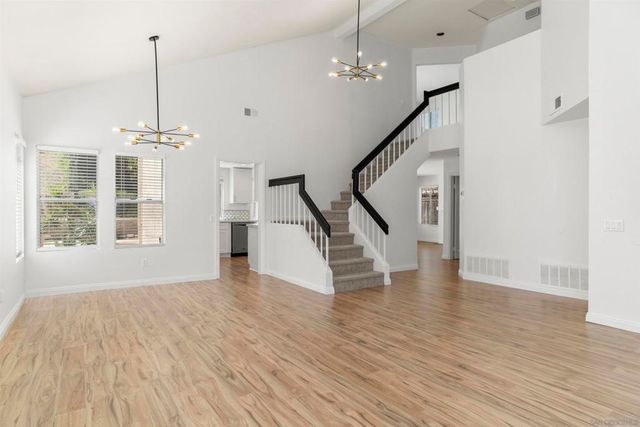 512 Avenida Blanco, San Marcos, CA 92069