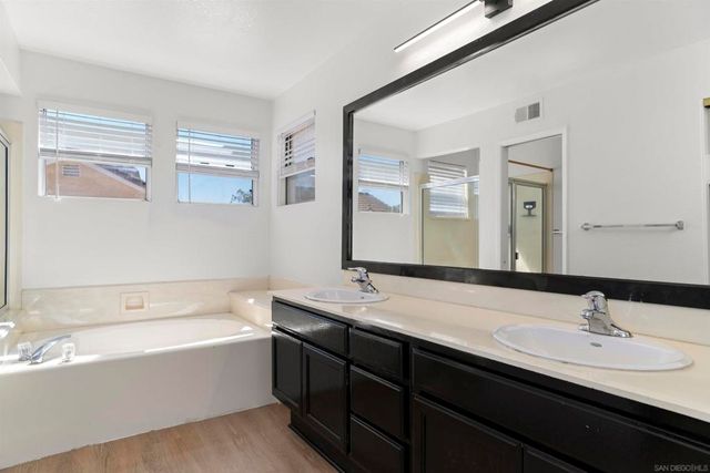 512 Avenida Blanco, San Marcos, CA 92069