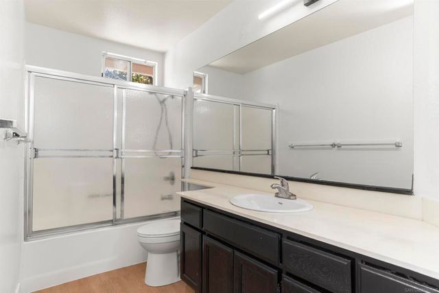 512 Avenida Blanco, San Marcos, CA 92069