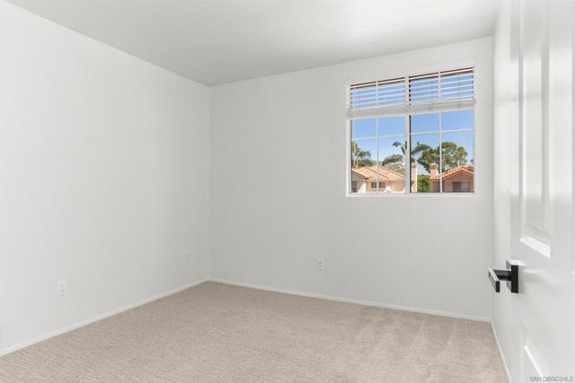 512 Avenida Blanco, San Marcos, CA 92069