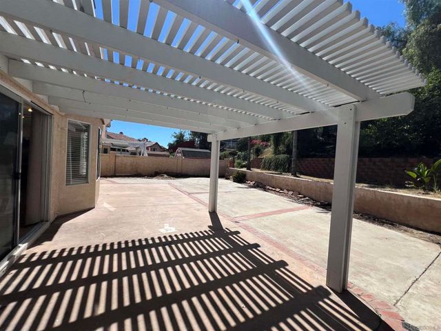 512 Avenida Blanco, San Marcos, CA 92069