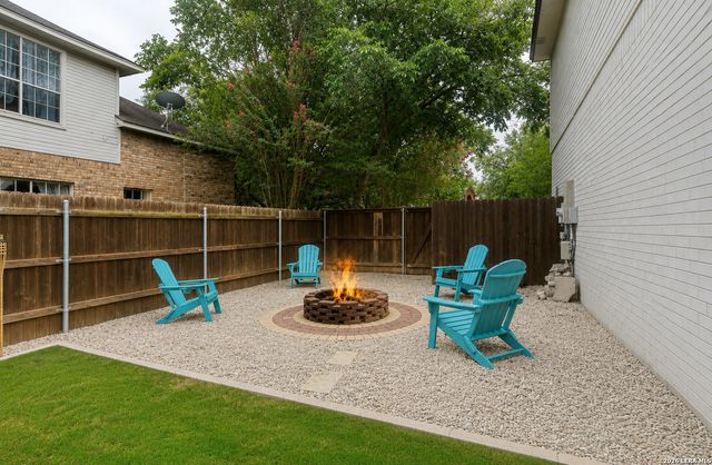 2451 OAKLINE DR, San Antonio, TX 78232