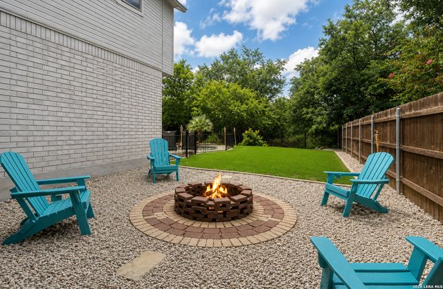 2451 OAKLINE DR, San Antonio, TX 78232
