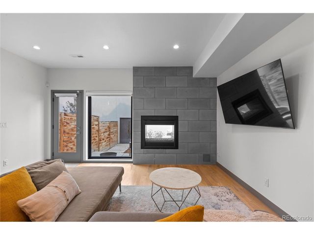1654 Utica St, Denver, CO 80204