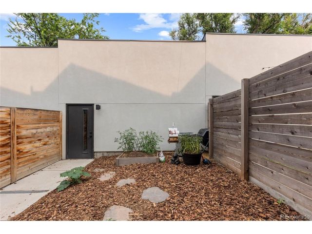 1654 Utica St, Denver, CO 80204