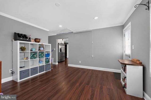 60 PINE NEEDLE RD, Levittown, PA 19056