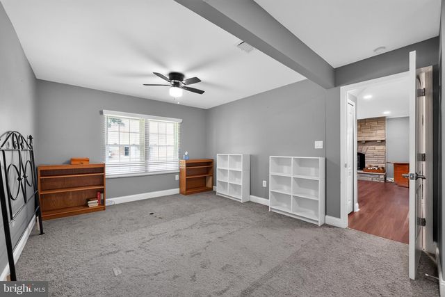 60 PINE NEEDLE RD, Levittown, PA 19056