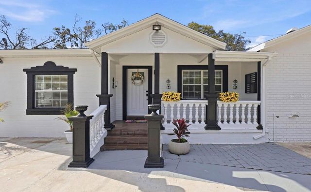 2132 W BIRD STREET, Tampa, FL 33604