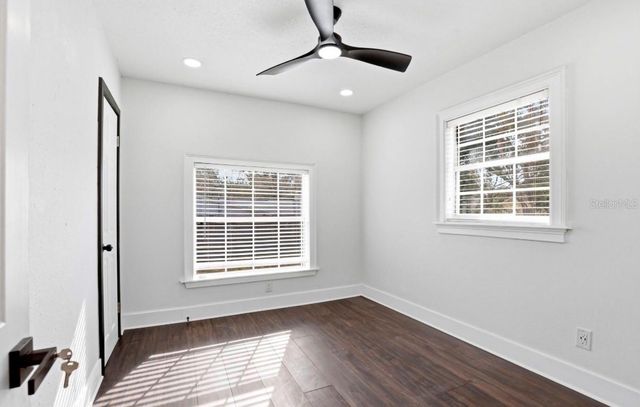 2132 W BIRD STREET, Tampa, FL 33604