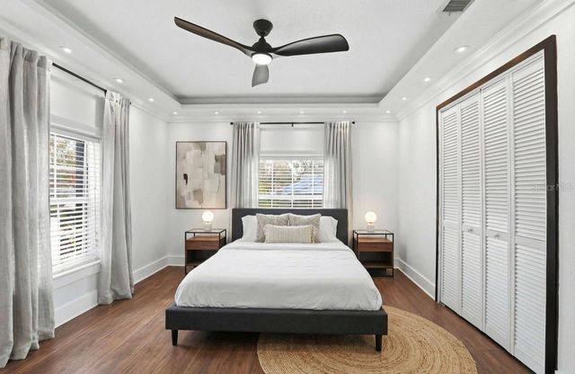 2132 W BIRD STREET, Tampa, FL 33604