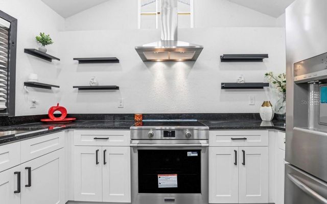 2132 W BIRD STREET, Tampa, FL 33604