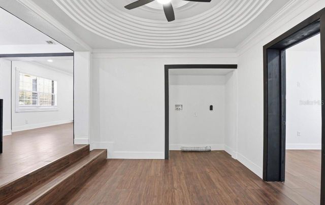 2132 W BIRD STREET, Tampa, FL 33604