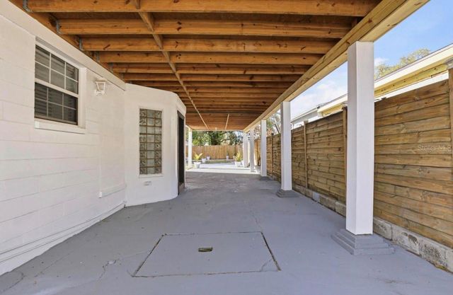 2132 W BIRD STREET, Tampa, FL 33604