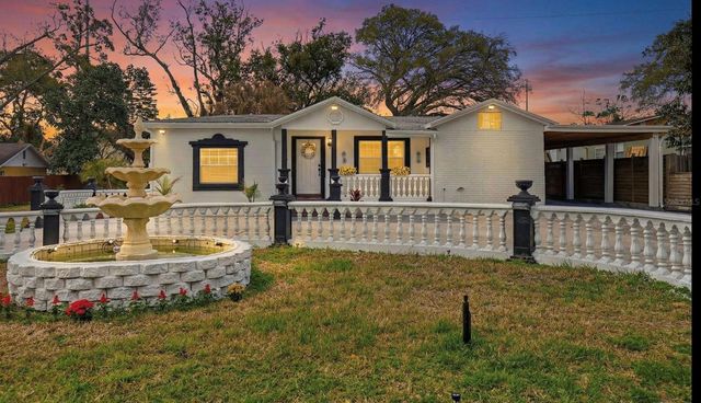 2132 W BIRD STREET, Tampa, FL 33604