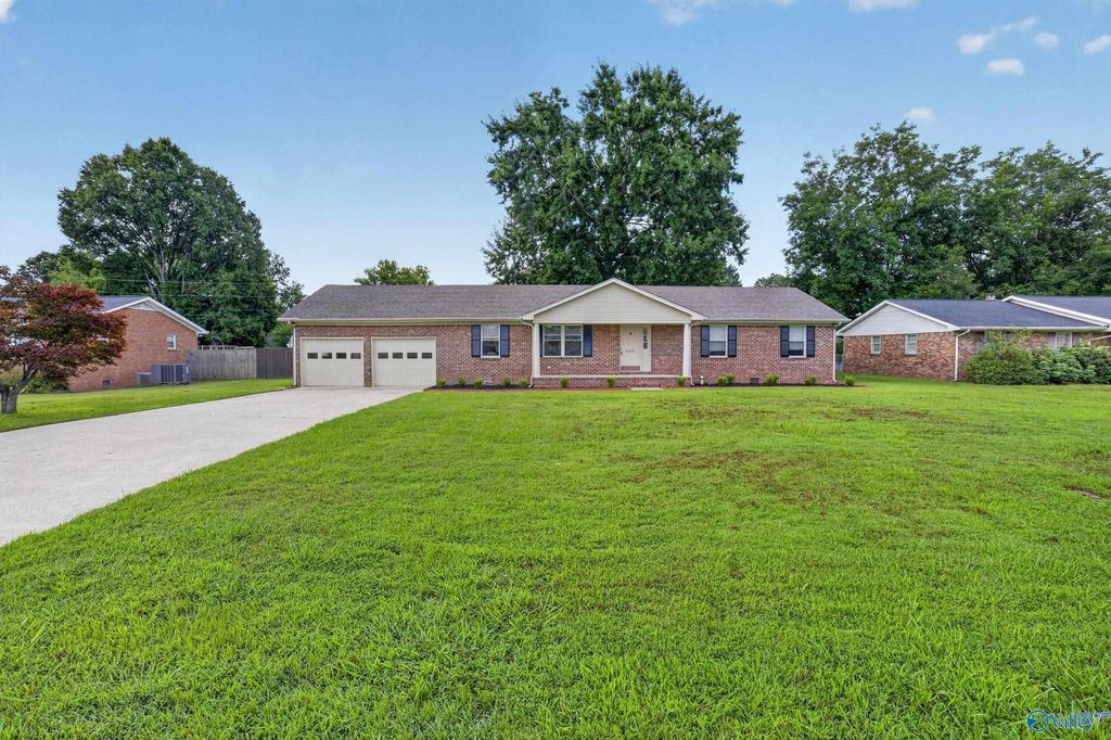 603 Bates Street, Athens, AL 35611