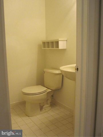 1225 WILD HAWTHORN WAY, Reston, VA 20194