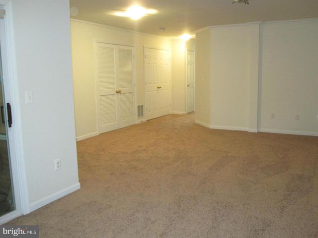 1225 WILD HAWTHORN WAY, Reston, VA 20194