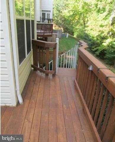 1225 WILD HAWTHORN WAY, Reston, VA 20194